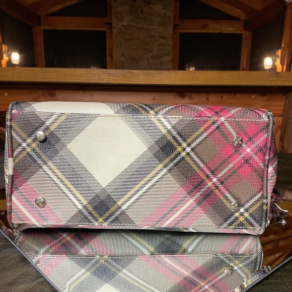 Vivienne Westwood plaid handbag - Picture 5 of 14